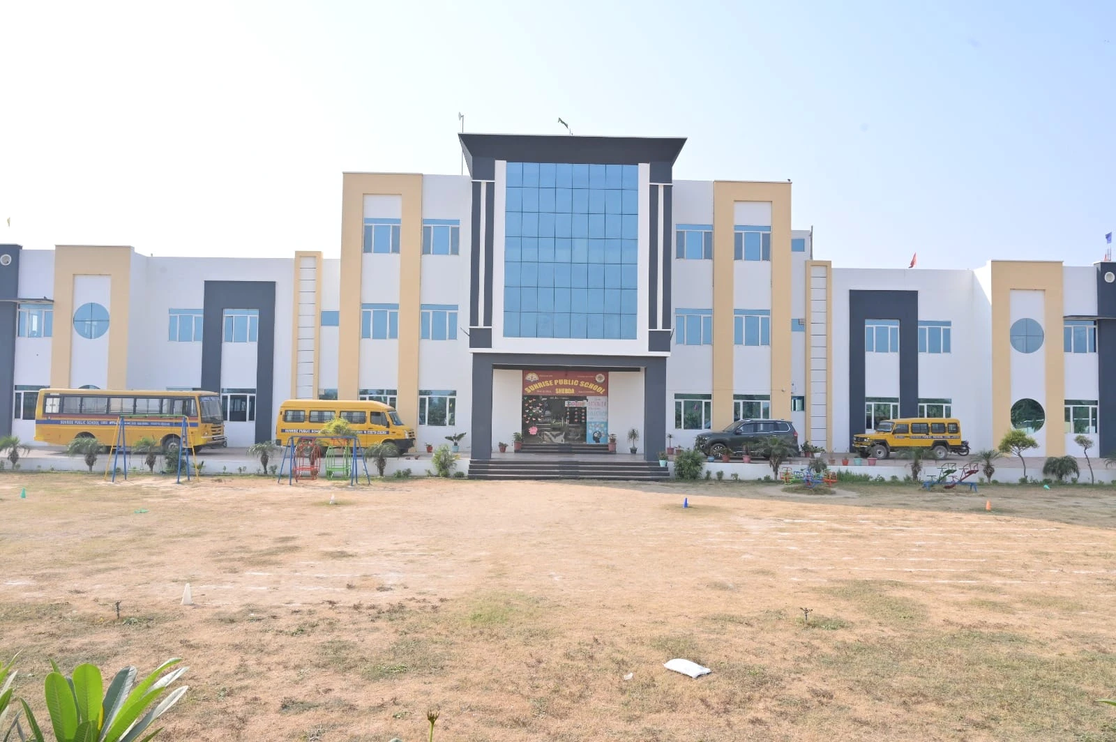 Around our school — school photograph 470